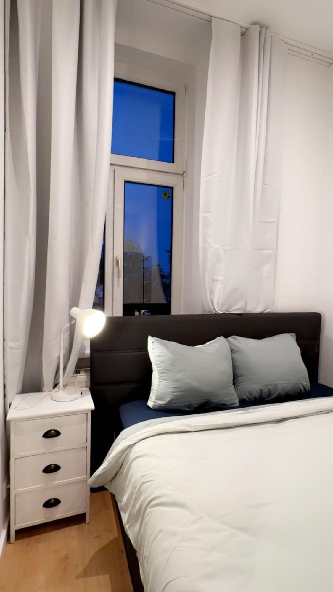 Comfy & Cozy 4br Shared Next To Kaufpark Alterlaa *