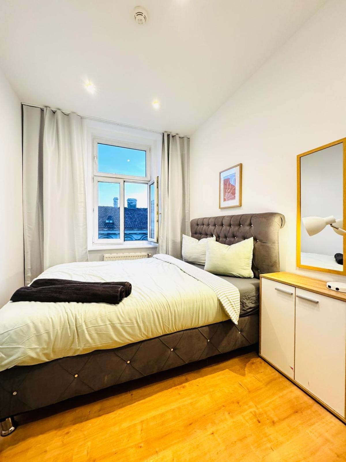 Comfy & Cozy 4br Shared Next To Kaufpark Alterlaa * Wien