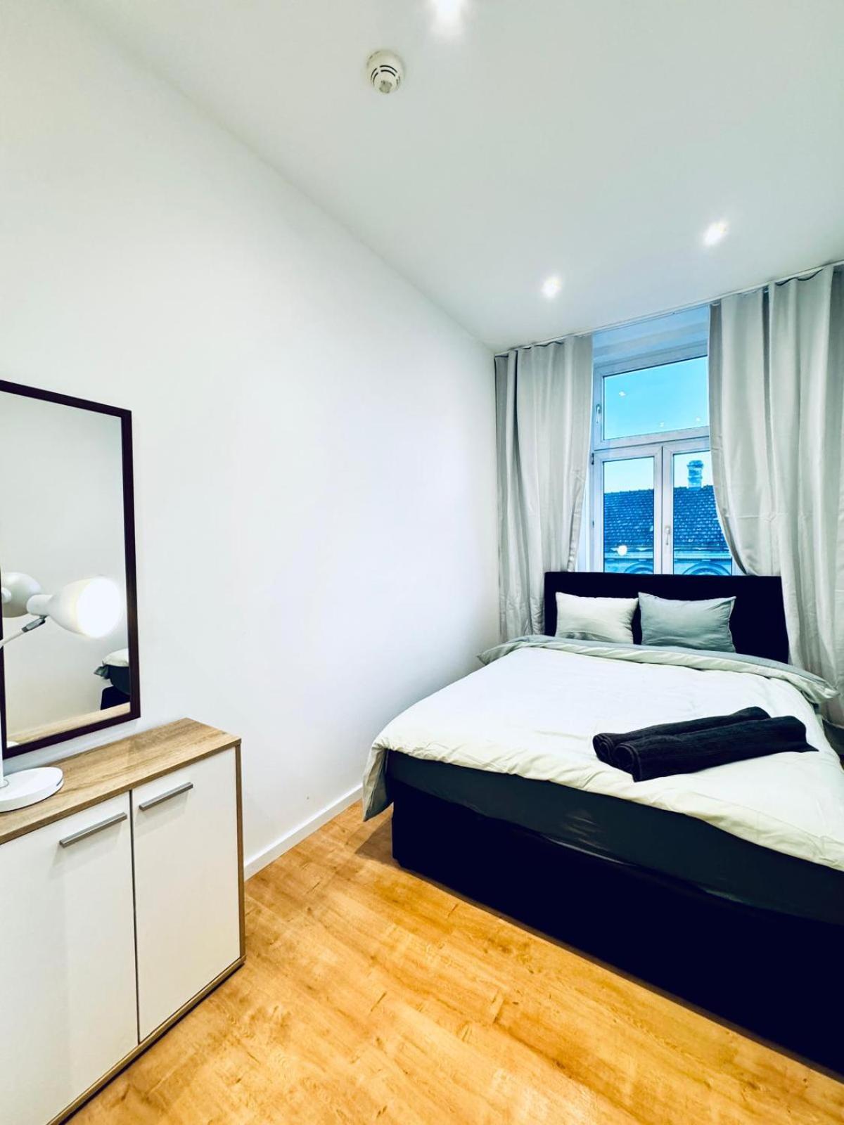 Comfy & Cozy 4br Shared Next To Kaufpark Alterlaa Vienne
